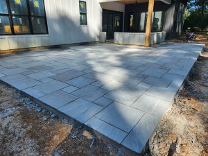 patterned bluestone patio