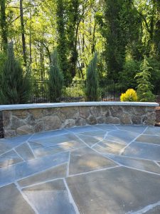 Natural Stone Seat Wall Irregular Full Color Bluestone Patio Planting Garner 2
